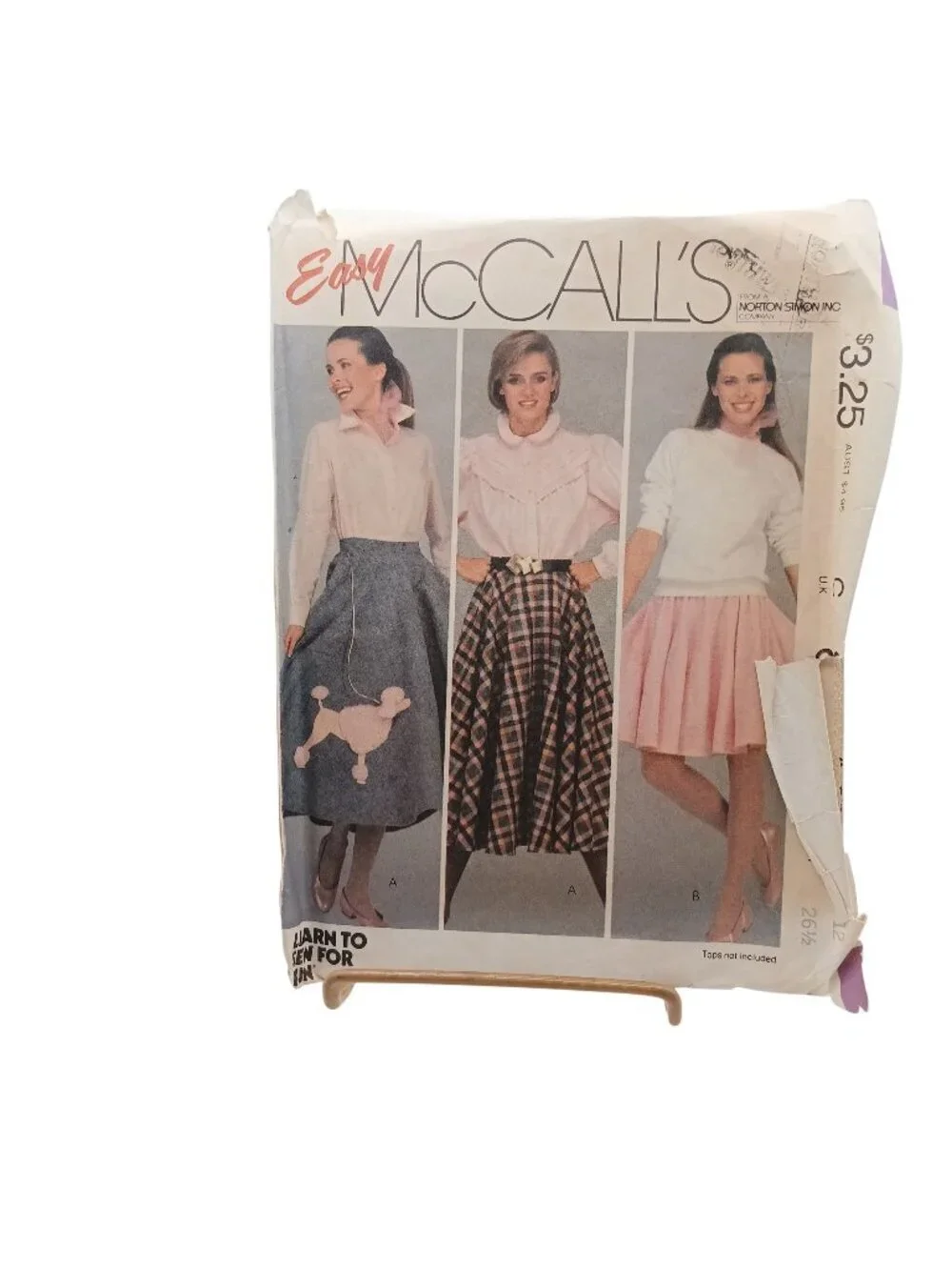 Easy McCalls 8664 Vintage Sewing Pattern Misses Circular Skirts with Poodle Appl